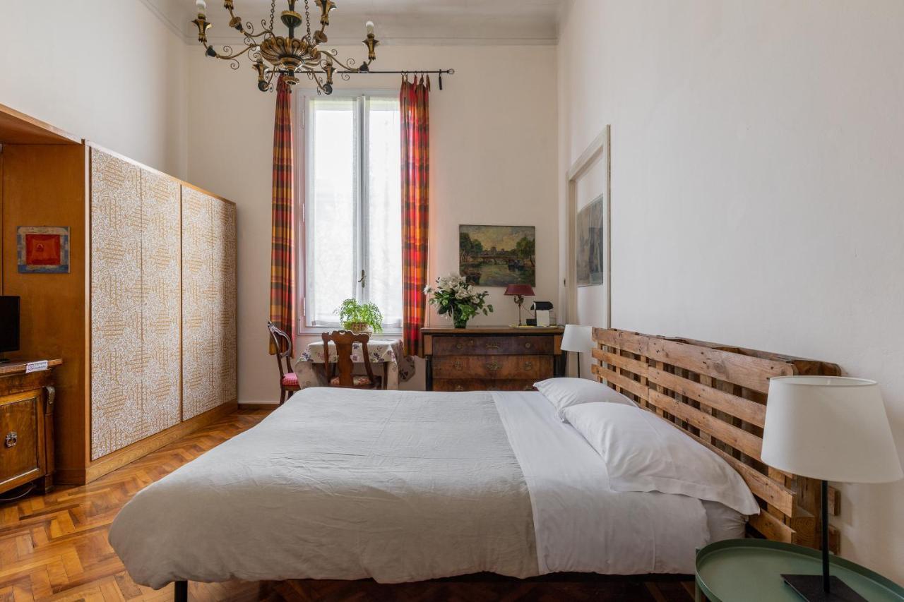 Italy Prestigious Guest House โบโลญญา ภายนอก รูปภาพ